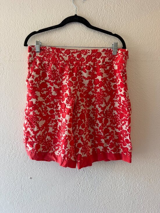 Tory Burch Pants - Tory Burch 100% Silk Red White Floral Print Shorts Resortwear Small
